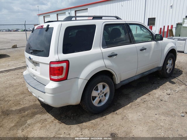 44945509 :رقم المزاد ، 1FMCU0D71BKC51394 vin ، 2011 Ford Escape Xlt مزاد بيع