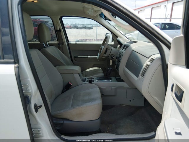 44945509 :رقم المزاد ، 1FMCU0D71BKC51394 vin ، 2011 Ford Escape Xlt مزاد بيع