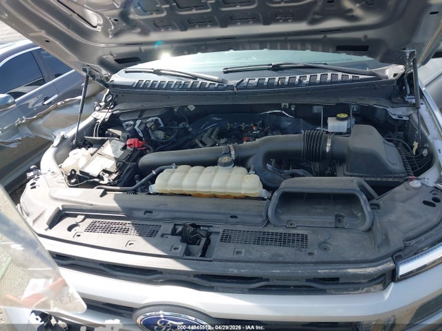 44945512 :رقم المزاد ، 1FMJU1H85REA19597 vin ، 2024 Ford Expedition Xlt مزاد بيع