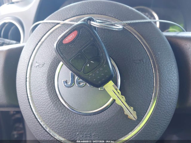 Продажа на аукционе авто 2014 Jeep Compass Latitude, vin: 1C4NJDEB4ED617096, номер лота: 44945513