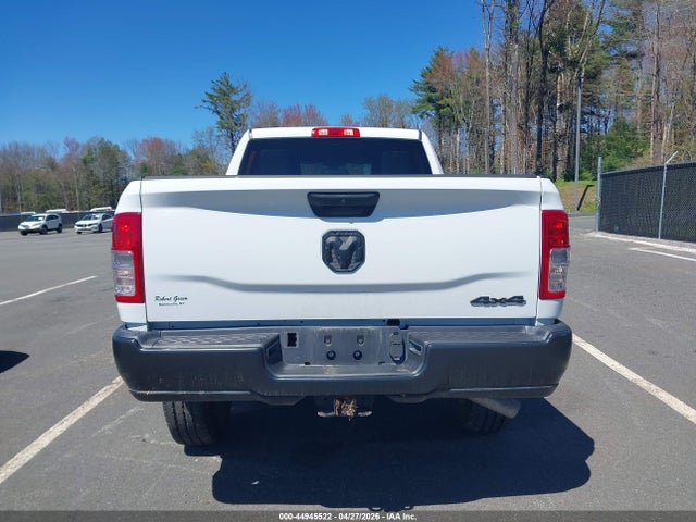 Продажа на аукционе авто 2024 Ram 2500 Tradesman  4x4 6'4 Box, vin: 3C6UR5CJ5RG126900, номер лота: 44945522