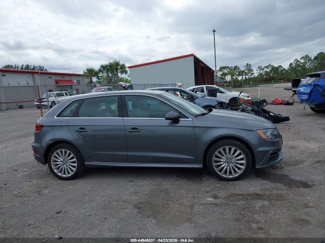 Продажа на аукционе авто 2016 Audi A3 E-tron 1.4t Premium, vin: WAUTPBFFXGA132068, номер лота: 44945537