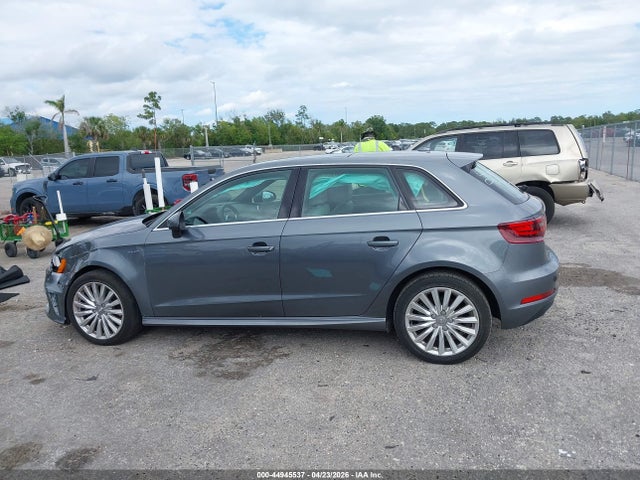 Продажа на аукционе авто 2016 Audi A3 E-tron 1.4t Premium, vin: WAUTPBFFXGA132068, номер лота: 44945537