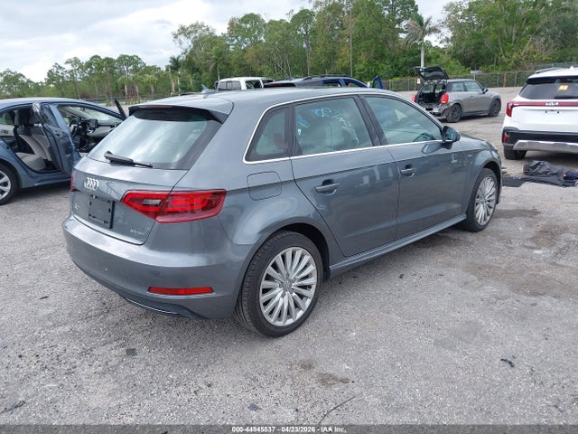 Продажа на аукционе авто 2016 Audi A3 E-tron 1.4t Premium, vin: WAUTPBFFXGA132068, номер лота: 44945537