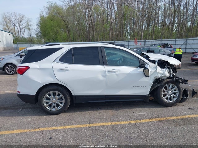Продажа на аукционе авто 2021 Chevrolet Equinox Awd Lt, vin: 3GNAXUEV0MS116624, номер лота: 44945567
