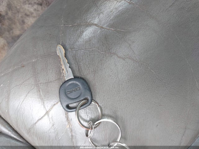 Продажа на аукционе авто 2003 Gmc Yukon Xl 1500 Denali, vin: 1GKFK66UX3J173061, номер лота: 44945573