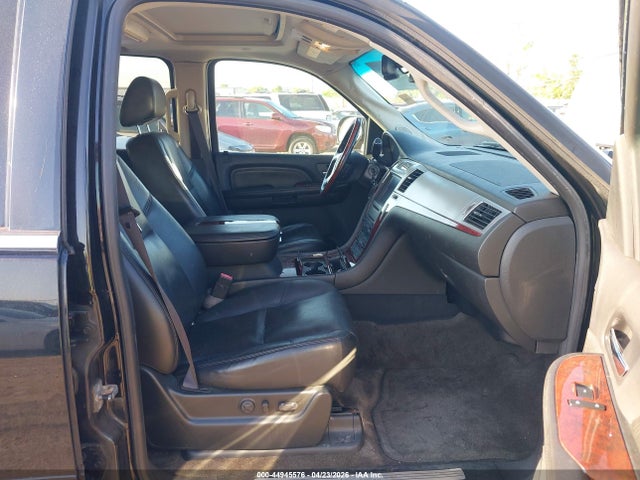 Aukcja sprzedaży 2009 Cadillac Escalade Esv Standard, vin: 1GYFK26219R263738, numer aukcji: 44945576