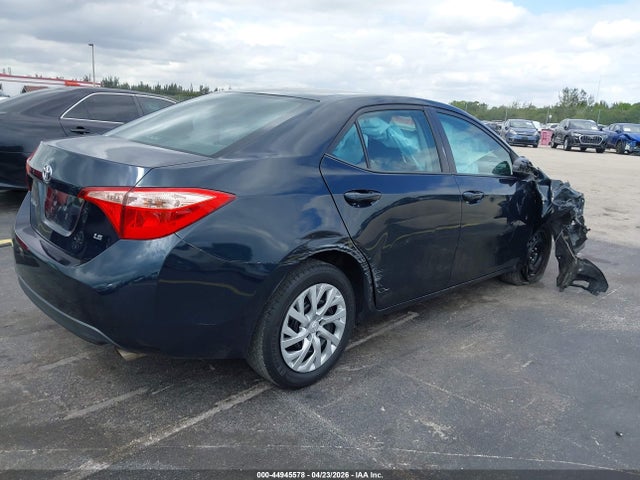 Aukcja sprzedaży 2018 Toyota Corolla Le, vin: 5YFBURHE3JP849645, numer aukcji: 44945578