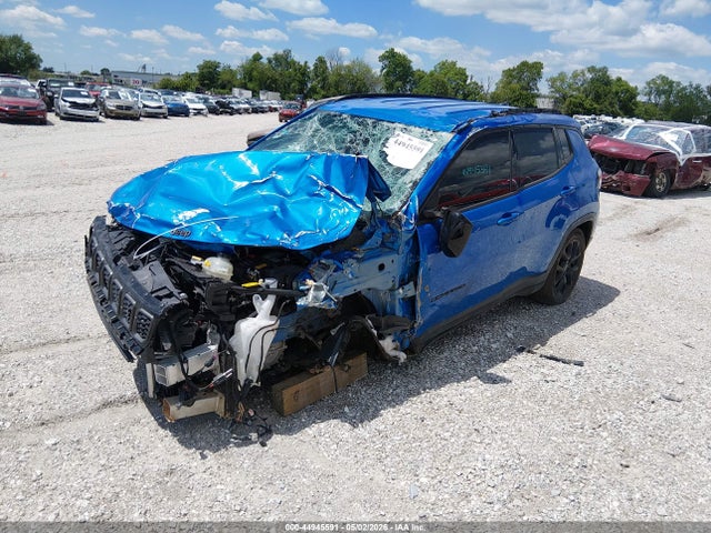 Jeep Compass Latitude 4x4 2025 3C4NJDBN6ST517845 Image 2