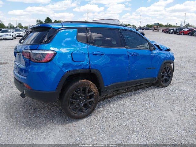 Jeep Compass Latitude 4x4 2025 3C4NJDBN6ST517845 Image 4