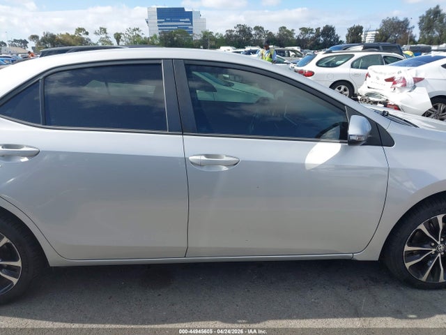 Toyota COROLLA SE 2018 5YFBURHE4JP794543 Image 14