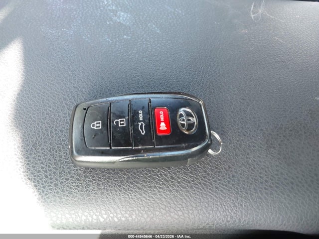 44945646 :رقم المزاد ، 4T1DAACK9SU021969 vin ، 2025 Toyota Camry Se مزاد بيع