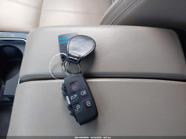 Aukcja sprzedaży 2019 Land Rover Range Rover Velar P340 R-dynamic Se/p380 R-dynamic Se, vin: SALYL2FV1KA225512, numer aukcji: 44945659