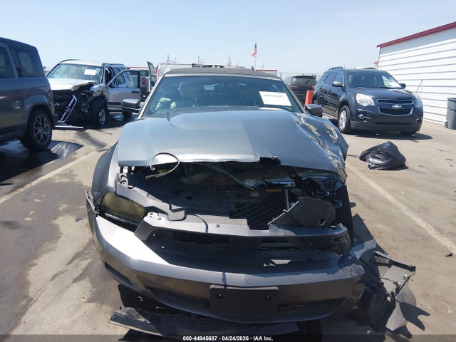 Продаж на аукціоні авто 2011 Ford Mustang V6 Premium, vin: 1ZVBP8EM8B5114099, номер лоту: 44945687