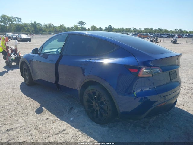 Продажа на аукционе авто 2021 Tesla Model Y Long Range Dual Motor All-wheel Drive, vin: 5YJYGDEE4MF301906, номер лота: 44945692