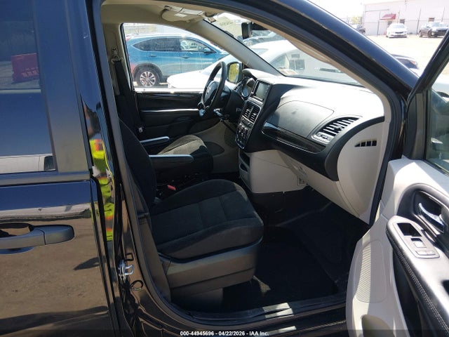 2019 Dodge Grand Caravan Se მანქანა იყიდება აუქციონზე, vin: 2C7WDGBG5KR779277, აუქციონის ნომერი: 44945696