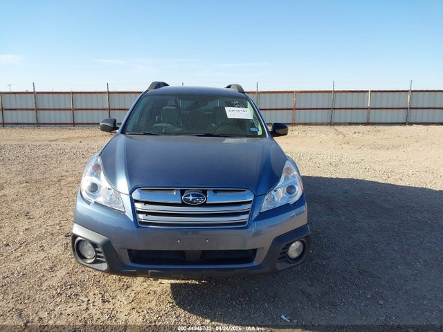 44945703 :رقم المزاد ، 4S4BRCAC2E3214918 vin ، 2014 Subaru Outback 2.5i مزاد بيع