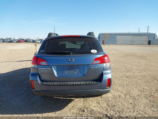 44945703 :رقم المزاد ، 4S4BRCAC2E3214918 vin ، 2014 Subaru Outback 2.5i مزاد بيع