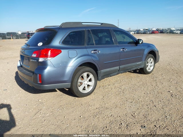 44945703 :رقم المزاد ، 4S4BRCAC2E3214918 vin ، 2014 Subaru Outback 2.5i مزاد بيع