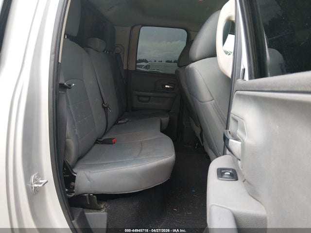 1C6RR6GG8GS227364 RAM 1500 Slt