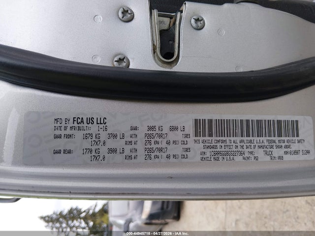 1C6RR6GG8GS227364 RAM 1500 Slt