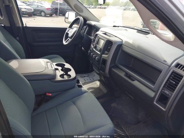 2017 Ram 1500 Tradesman  4x4 5'7 Box მანქანა იყიდება აუქციონზე, vin: 1C6RR7KG2HS592458, აუქციონის ნომერი: 44945722