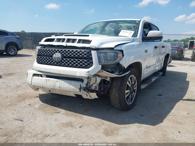 Продажа на аукционе авто 2020 Toyota Tundra Sr5, vin: 5TFDY5F12LX907559, номер лота: 44945728