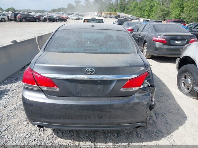 44945732 :رقم المزاد ، 4T1BK3DB6BU381375 vin ، 2011 Toyota Avalon مزاد بيع