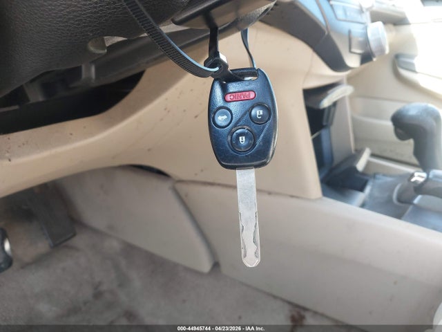 44945744 :رقم المزاد ، 1HGCP26409A135258 vin ، 2009 Honda Accord 2.4 Lx-p مزاد بيع
