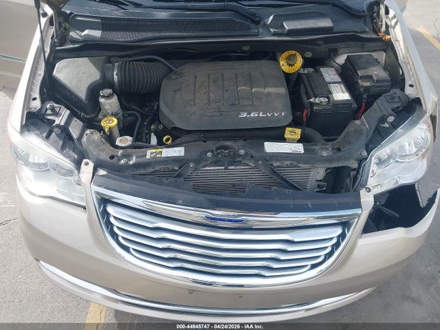 Продаж на аукціоні авто 2015 Chrysler Town & Country Touring, vin: 2C4RC1BG6FR672755, номер лоту: 44945747