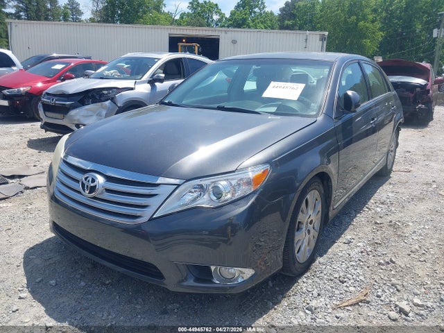 44945762 :رقم المزاد ، 4T1BK3DB2BU393118 vin ، 2011 Toyota Avalon مزاد بيع