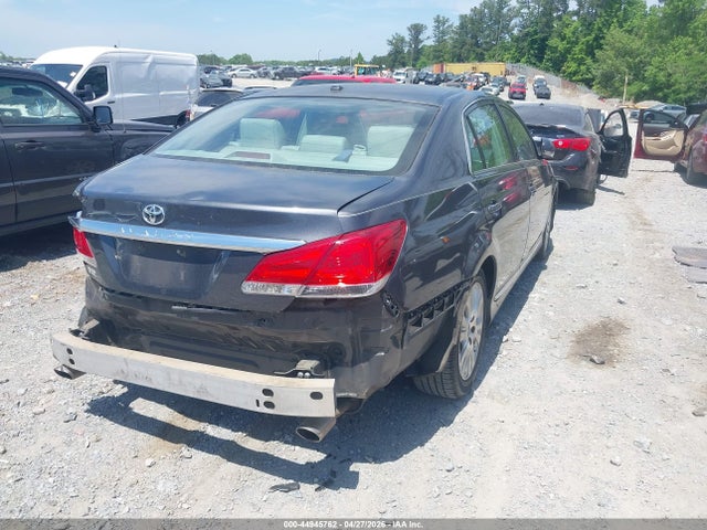 44945762 :رقم المزاد ، 4T1BK3DB2BU393118 vin ، 2011 Toyota Avalon مزاد بيع