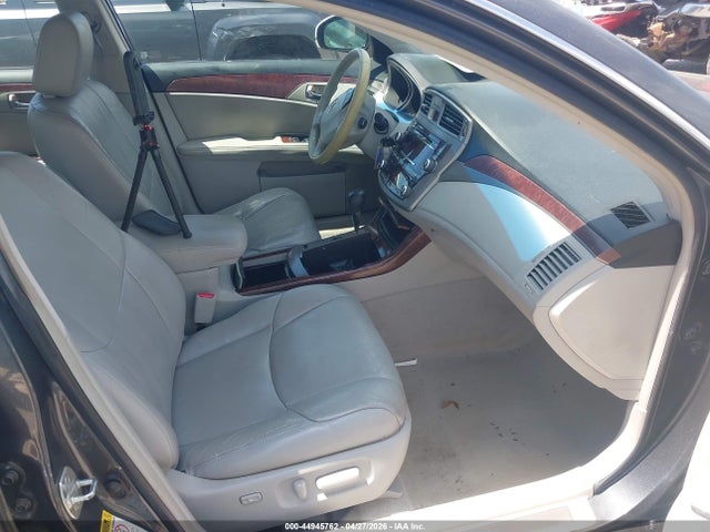 44945762 :رقم المزاد ، 4T1BK3DB2BU393118 vin ، 2011 Toyota Avalon مزاد بيع