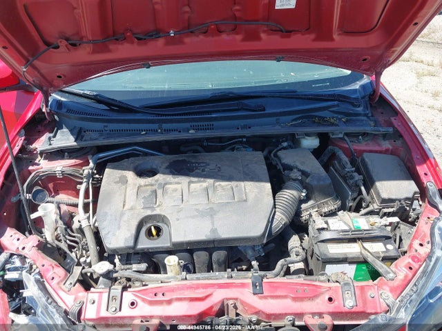 2T1BURHE8KC172433 Toyota COROLLA SE