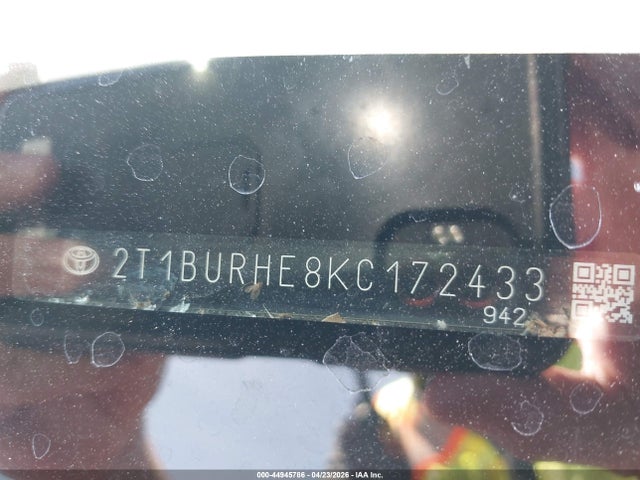 2T1BURHE8KC172433 Toyota COROLLA SE