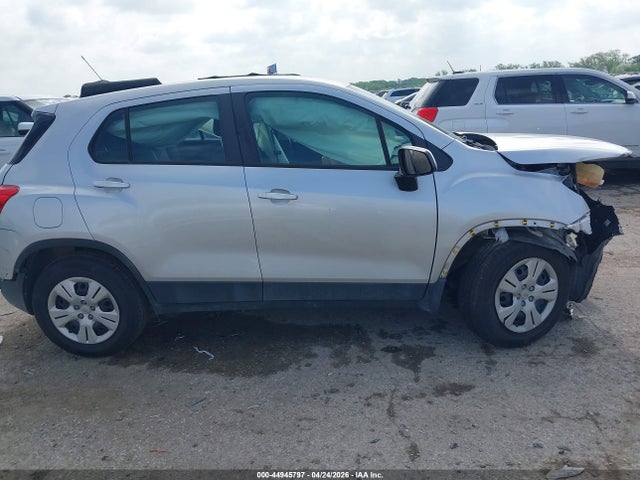 2018 Chevrolet Trax Ls მანქანა იყიდება აუქციონზე, vin: KL7CJKSB9JB731484, აუქციონის ნომერი: 44945797