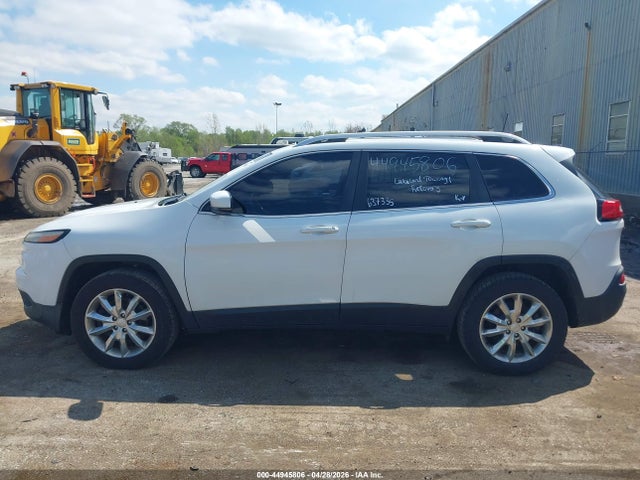 Продажа на аукционе авто 2017 Jeep Cherokee Limited 4x4, vin: 1C4PJMDB4HW637335, номер лота: 44945806