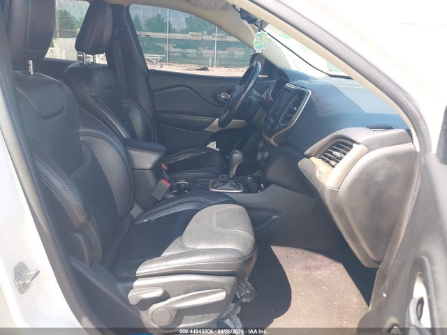 Продажа на аукционе авто 2017 Jeep Cherokee Limited 4x4, vin: 1C4PJMDB4HW637335, номер лота: 44945806