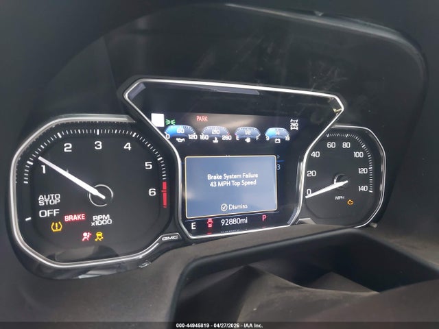 44945819 :رقم المزاد ، 1GKS2BKD0MR113645 vin ، 2021 Gmc Yukon 4wd Slt مزاد بيع