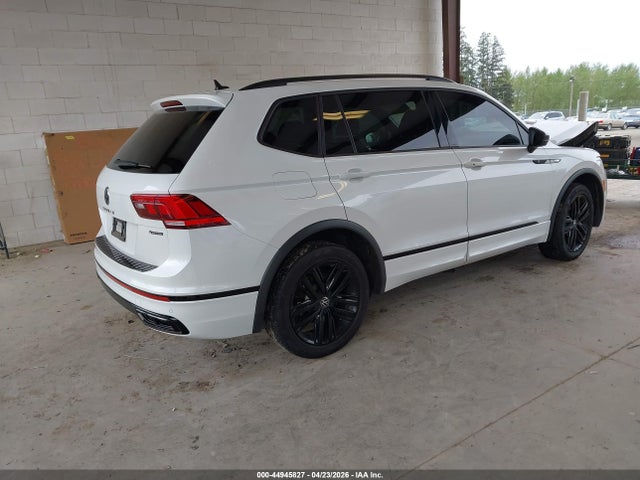 2022 Volkswagen Tiguan 2.0t Se R-line Black მანქანა იყიდება აუქციონზე, vin: 3VV8B7AX1NM072252, აუქციონის ნომერი: 44945827