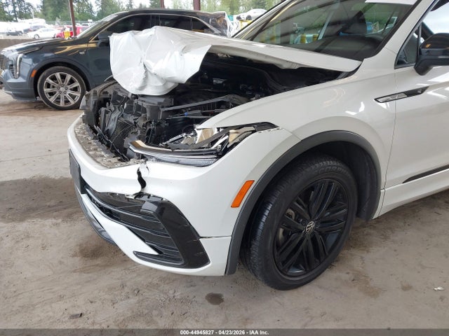 2022 Volkswagen Tiguan 2.0t Se R-line Black მანქანა იყიდება აუქციონზე, vin: 3VV8B7AX1NM072252, აუქციონის ნომერი: 44945827