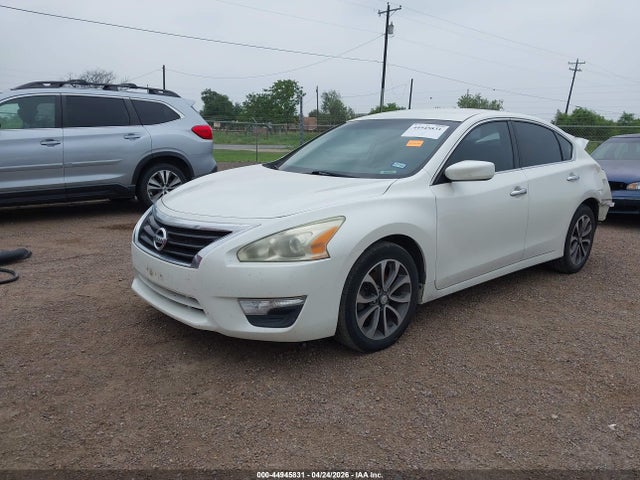 Продаж на аукціоні авто 2015 Nissan Altima 2.5 S, vin: 1N4AL3AP5FC496922, номер лоту: 44945831