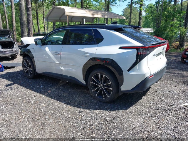 Продаж на аукціоні авто 2023 Toyota Bz4x Limited, vin: JTMABACAXPA007616, номер лоту: 44945860