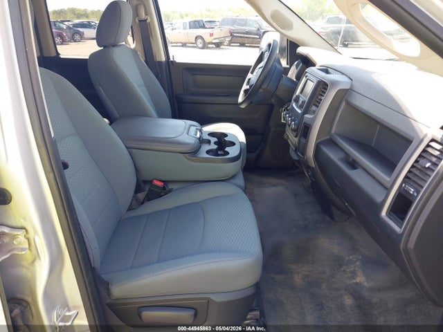 Продаж на аукціоні авто 2017 Ram 1500 Tradesman  4x2 6'4 Box, vin: 1C6RR6FG1HS614812, номер лоту: 44945863