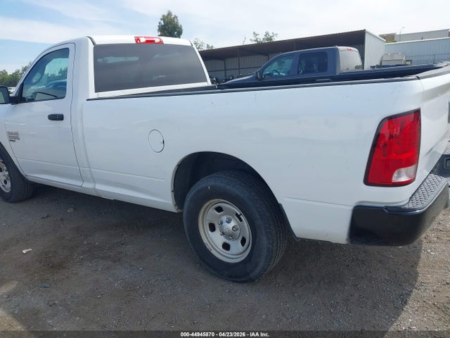 3C6JR6DG1KG503904 RAM 1500 Classic Tradesman 4x2 8&#039; Box
