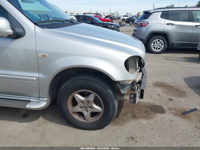 2000 Mercedes-benz Ml 320 მანქანა იყიდება აუქციონზე, vin: 4JGAB54E7YA181911, აუქციონის ნომერი: 44945880