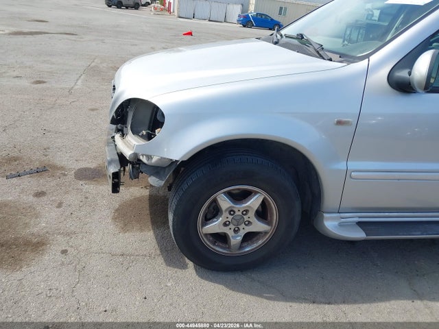 2000 Mercedes-benz Ml 320 მანქანა იყიდება აუქციონზე, vin: 4JGAB54E7YA181911, აუქციონის ნომერი: 44945880