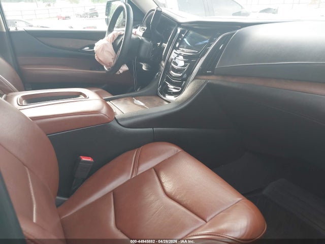 Продажа на аукционе авто 2018 Cadillac Escalade Esv Premium Luxury, vin: 1GYS3JKJ2JR137394, номер лота: 44945882