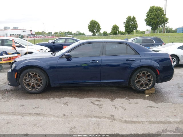 Aukcja sprzedaży 2016 Chrysler 300 300s, vin: 2C3CCAGG2GH208887, numer aukcji: 44945894