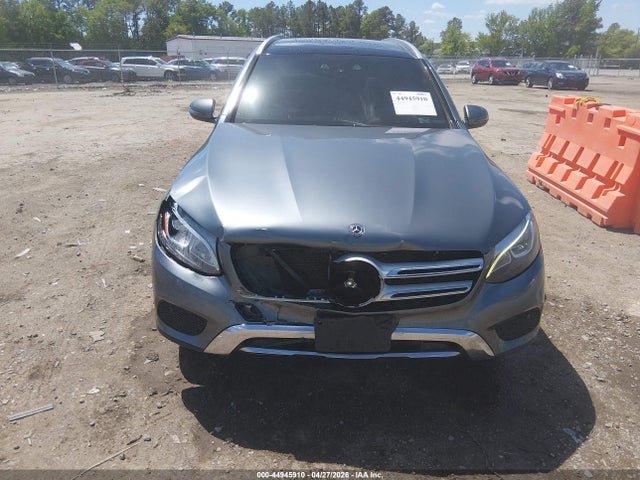 44945910 :رقم المزاد ، WDC0G4KB6JV078556 vin ، 2018 Mercedes-benz Glc 300 4matic مزاد بيع